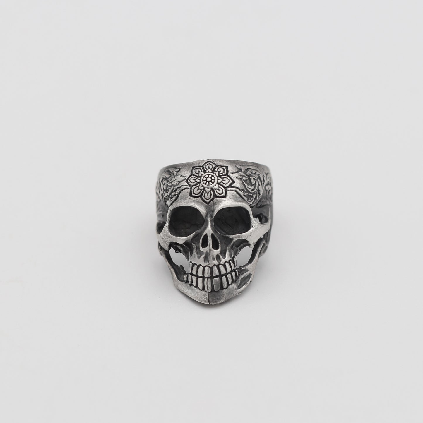 Sterling Silver Unique Skull Ring